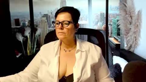 Snapshot of mollysun chatting on 11/03/25, 07:37 MollySun Nina Randmann online show from 11/03/25, 07:37