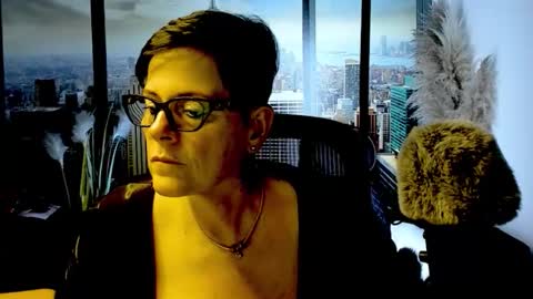 Snapshot of mollysun chatting on 11/16/25, 05:40 MollySun Nina Randmann online show from 11/16/25, 05:40