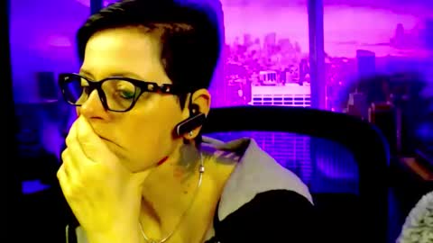 Snapshot of mollysun chatting on 03/10/26, 03:28 MollySun Nina Randmann online show from 03/10/26, 03:28