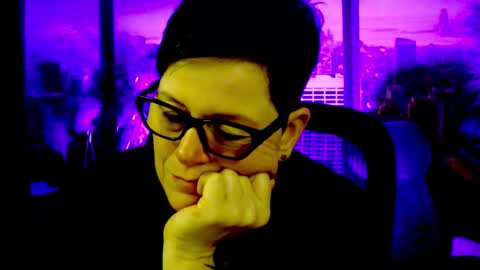 Snapshot of mollysun chatting on 03/24/26, 04:34 MollySun Nina Randmann online show from 03/24/26, 04:34