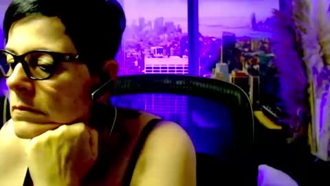 Snapshot of mollysun chatting on 08/05/26, 06:00 MollySun Nina Randmann online show from 08/05/26, 06:00