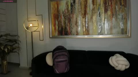 Snapshot of mollysunders_ chatting on 05/24/26, 11:21 Molly Sunders online show from 05/24/26, 11:21