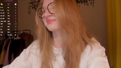 mollytucker online show from 03/15/26, 04:02