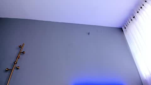 Molly online show from 02/01/25, 04:00