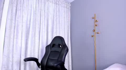 Molly online show from 02/20/25, 03:30