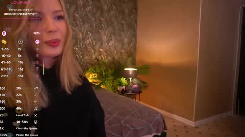 mollyymayy online show from 05/14/26, 01:45