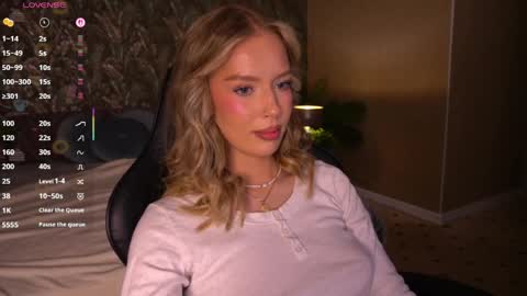 mollyymayy online show from 05/29/26, 07:12