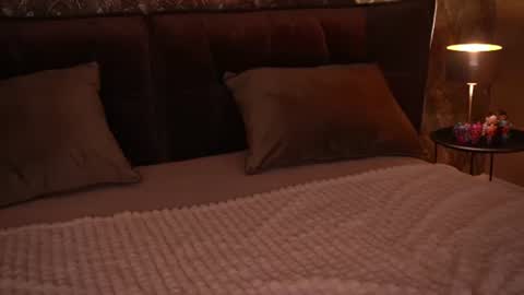 Snapshot of mollyymayy chatting on 07/24/26, 01:25 mollyymayy online show from 07/24/26, 01:25