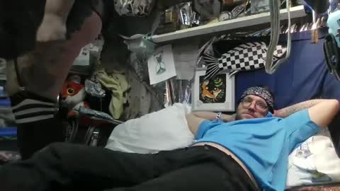 Snapshot of molotovfoxtail chatting on 02/07/26, 05:11 Molotovfoxtail online show from 02/07/26, 05:11