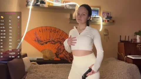 Snapshot of moltenpeach chatting on 03/02/26, 04:36 Hermina online show from 03/02/26, 04:36