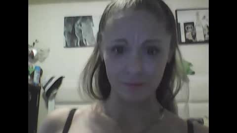 Snapshot of mommabearanpoppabear850 chatting on 09/11/25, 10:10 mommabearanpoppabear850 online show from 09/11/25, 10:10