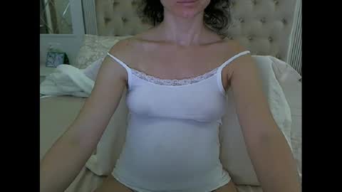 Amy online show from 12/25/24, 10:39