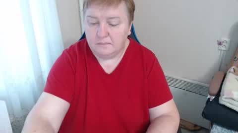 Snapshot of mommy99x chatting on 12/23/25, 09:29 Mommy99X online show from 12/23/25, 09:29