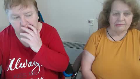 Snapshot of mommy99x chatting on 01/07/26, 08:28 Mommy99X online show from 01/07/26, 08:28