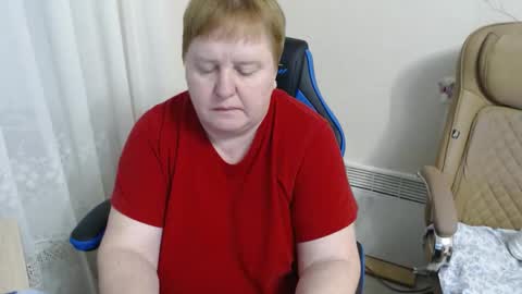 Snapshot of mommy99x chatting on 02/28/26, 04:19 Mommy99X online show from 02/28/26, 04:19