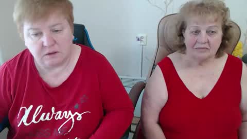 Snapshot of mommy99x chatting on 04/08/26, 07:30 Mommy99X online show from 04/08/26, 07:30