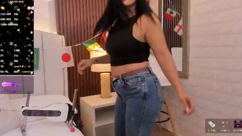 Snapshot of mommy_naughty_ chatting on 06/15/26, 11:45 Letty Smith online show from 06/15/26, 11:45