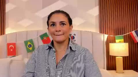 Snapshot of mommy_naughty_ chatting on 07/07/26, 11:25 Letty Smith online show from 07/07/26, 11:25