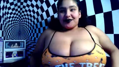 Snapshot of mommybubbles2 chatting on 03/21/26, 01:32 Mommy Bubbles online show from 03/21/26, 01:32