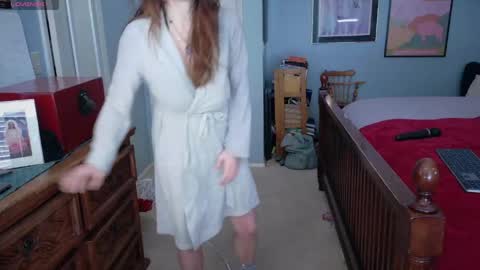 Snapshot of mommygoddessl chatting on 03/23/26, 04:44 Goddess L online show from 03/23/26, 04:44