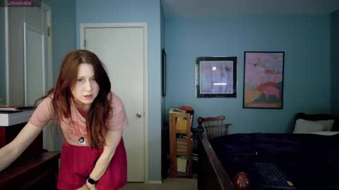 Snapshot of mommygoddessl chatting on 04/13/26, 02:55 Goddess L online show from 04/13/26, 02:55