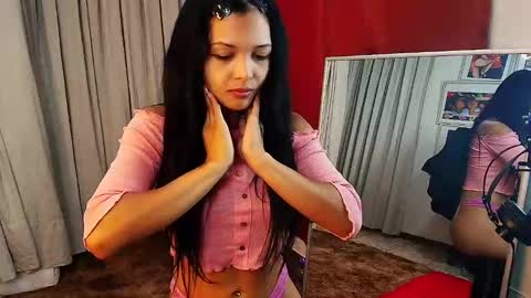 Snapshot of mommyjeva chatting on 10/17/25, 09:45 Mommy Jeva online show from 10/17/25, 09:45