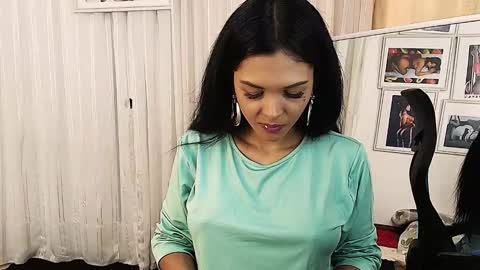 Snapshot of mommyjeva chatting on 11/26/25, 08:54 Mommy Jeva online show from 11/26/25, 08:54