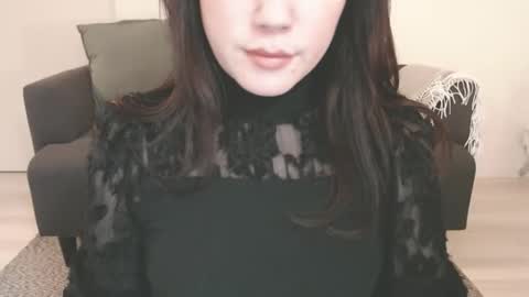 Momo online show from 12/27/24, 02:47