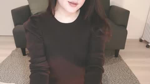 Momo online show from 02/06/25, 01:54