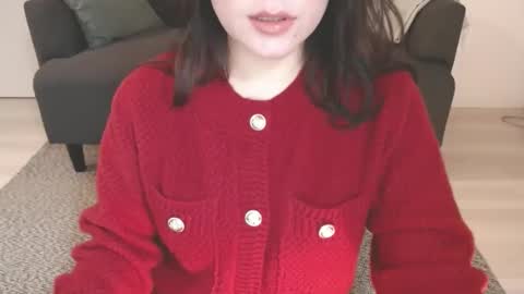 Momo online show from 02/14/25, 10:36