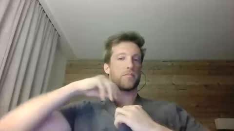 moms_little_monster online show from 12/10/24, 07:11