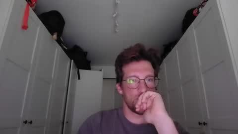 moms_little_monster online show from 06/03/26, 06:27