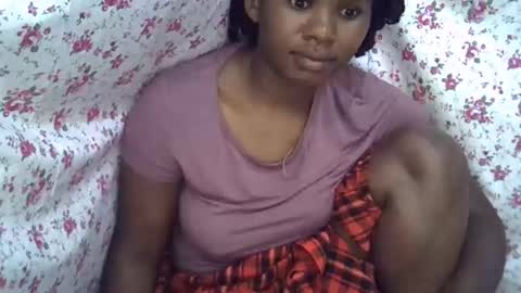 momsdoll online show from 02/11/26, 09:25