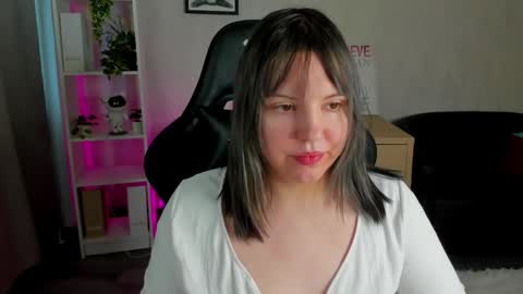 mon1ca_jones online show from 03/01/26, 08:16