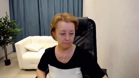 Mona online show from 05/13/26, 10:45