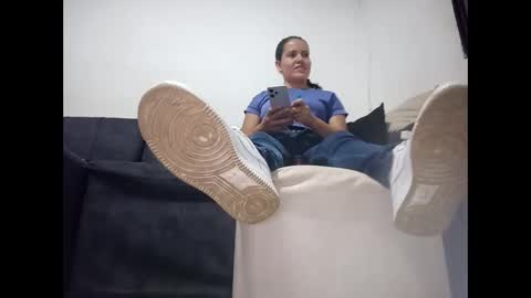 Snapshot of monaa_paloma chatting on 04/10/26, 11:53 monaa_paloma online show from 04/10/26, 11:53