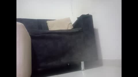 Snapshot of monaa_paloma chatting on 04/17/26, 01:52 monaa_paloma online show from 04/17/26, 01:52