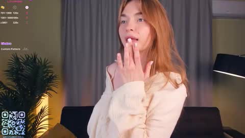 Snapshot of monabrickell chatting on 09/27/25, 05:18 Mona online show from 09/27/25, 05:18