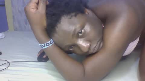 Snapshot of monalisaah chatting on 10/28/25, 09:02 monalisaah online show from 10/28/25, 09:02