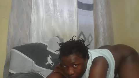 Snapshot of monalisaah chatting on 12/16/25, 11:37 monalisaah online show from 12/16/25, 11:37