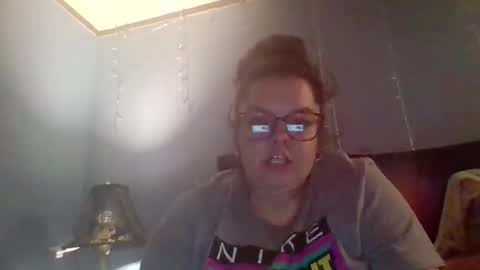 monamakeumoana88 online show from 01/11/26, 02:16