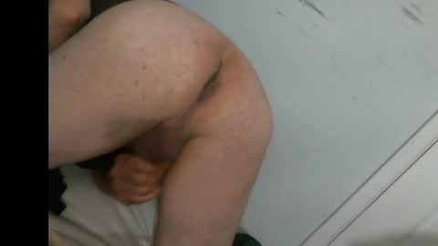 Snapshot of monasnuts chatting on 06/14/26, 08:05 monasnuts online show from 06/14/26, 08:05