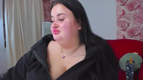 Monica online show from 12/31/24, 08:59