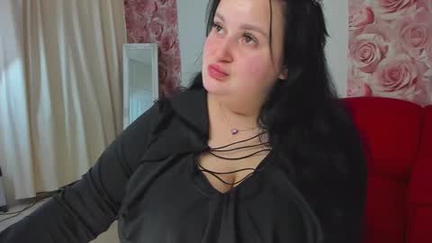 Monica online show from 03/12/25, 10:05