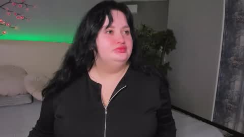 Monica online show from 02/22/26, 06:24