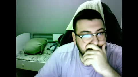 Snapshot of moneyman__24 chatting on 12/03/24, 06:49 Mert online show from 12/03/24, 06:49