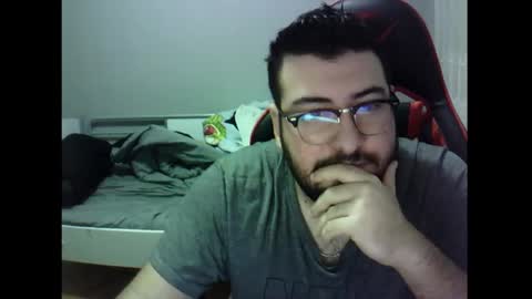 Snapshot of moneyman__24 chatting on 12/14/24, 02:12 Mert online show from 12/14/24, 02:12