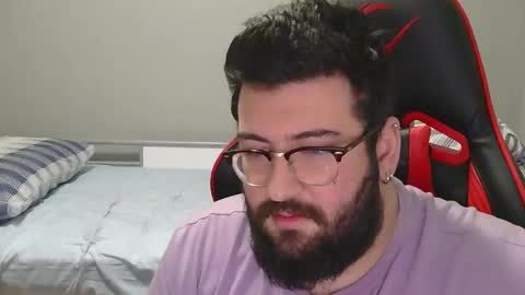 Snapshot of moneyman__24 chatting on 01/15/25, 11:51 Mert online show from 01/15/25, 11:51