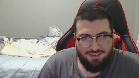 Snapshot of moneyman__24 chatting on 02/13/25, 09:06 Mert online show from 02/13/25, 09:06