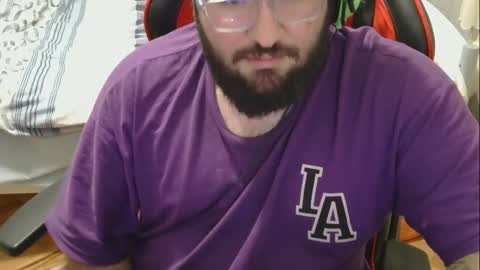 Snapshot of moneyman__24 chatting on 03/10/25, 11:27 Mert online show from 03/10/25, 11:27